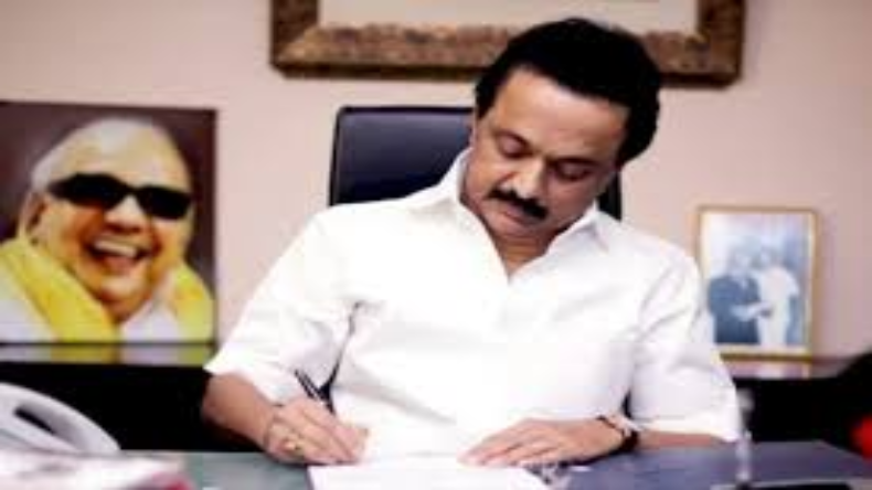 Tamil Nadu DMK Rally: रैली में दिखे अखिलेश और मल्लिकार्जुन खरगे, कहा- एकजुट होना होगा…