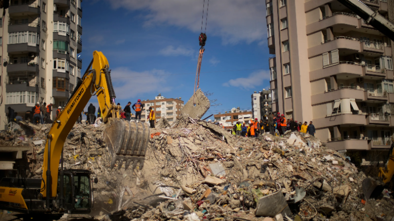 Turkey Earthquake: एनडीआरएफ की 4 और टीमें तुर्की के लिए होंगी रवाना