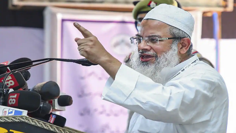 नवनीत राणा के बयान पर ओवैसी का पलटवार, कहा – बताओ किधर आना है