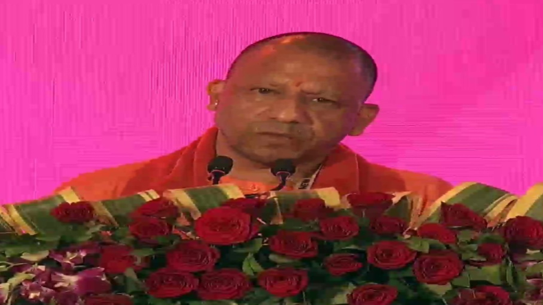 UP Global Investors Summit 2023: लखनऊ पहुंची राष्ट्रपति मुर्मू, राज्यपाल और सीएम ने किया स्वागत