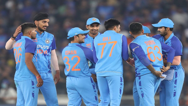 46 रन पर ऑलआउट होने पर रोहित शर्मा ने मांगी माफी, कहा मुझसे बड़ी गलती हो गई