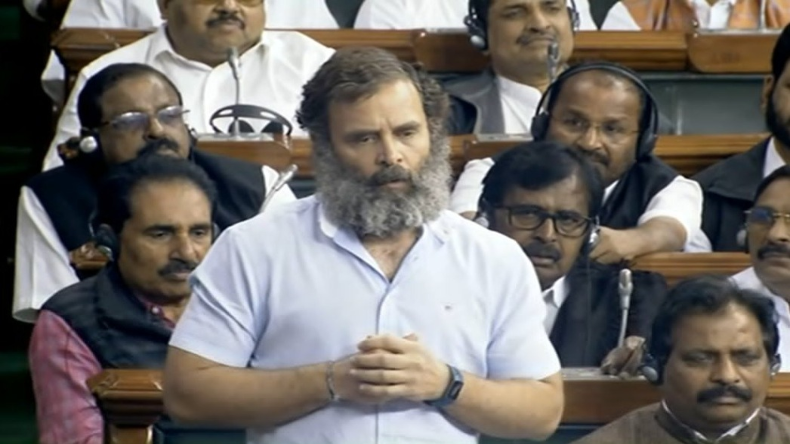 राहुल गांधी ने फिर BJP से मांगा जवाब, अडानी की कंपनी में 20 हजार करोड़ किसके हैं ?