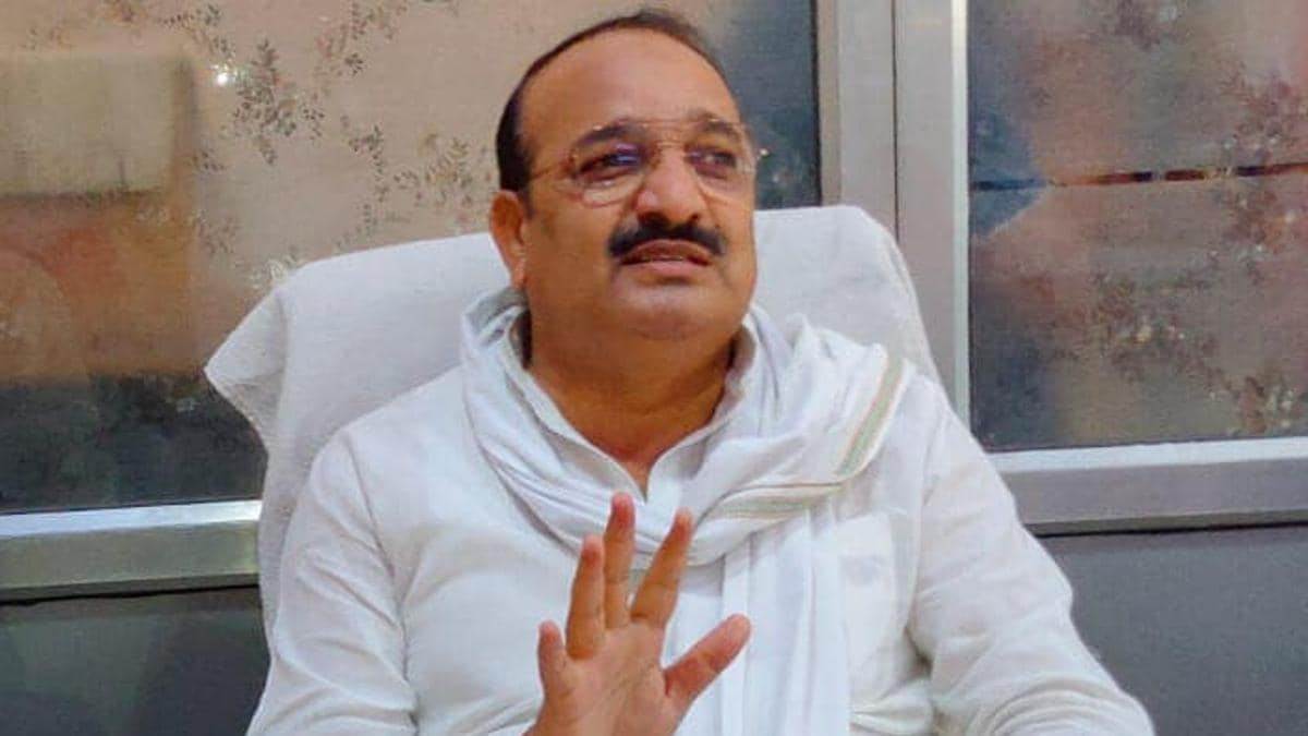 Sonia Gandhi LS Election Seat: तेलंगाना कांग्रेस ने सोनिया गांधी को लेकर किया प्रस्ताव पारित, अब यहां से लड़ेंगी चुनाव