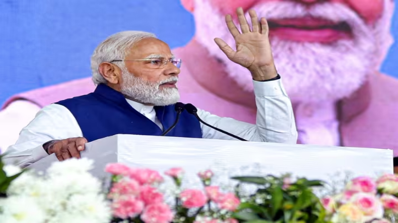 6 लोगों की गिरफ्तारी के बाद AAP क्यों कर रही है ‘मोदी हटाओ, देश बचाओ’ अभियान?