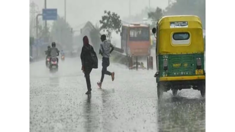 बारिश से मुंबई का बुरा हाल, मायानगरी हुई पानी पानी