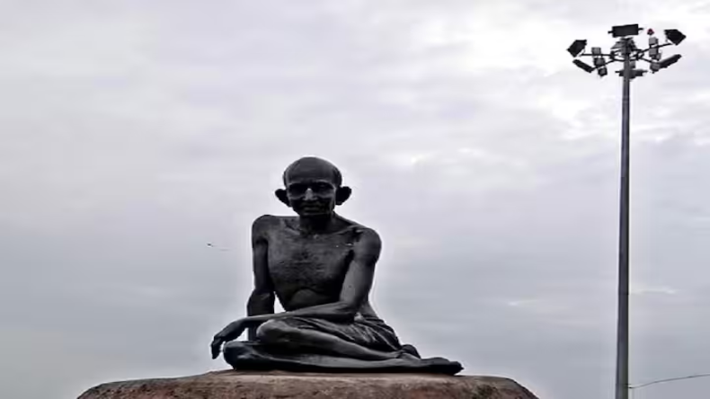 एकता और वफादारी का प्रतीक ‘लौह पुरुष’ जानें आज भी क्यों है महत्वपूर्ण?