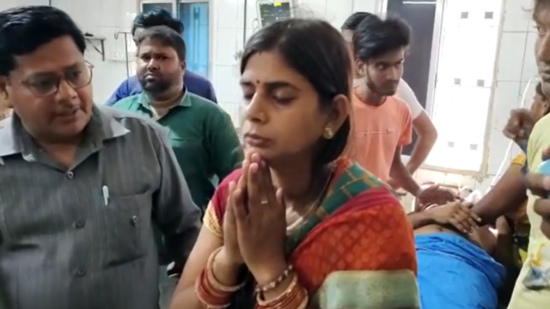 बिहार: यूट्यूबर मनीष कश्यप ने बेतिया में पुलिस के सामने किया सरेंडर