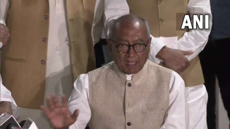 क्या धृतराष्ट्र बन गया सेंसर बोर्ड… Adipurush पर Akhilesh Yadav का बयान