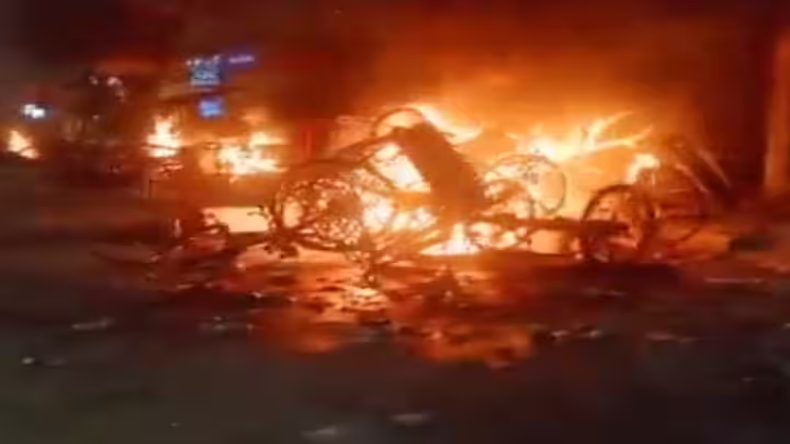 कुछ लोगों को हिंदुत्व से एलर्जी होती है, अयोध्या में विपक्ष पर बरसे एकनाथ शिंदे