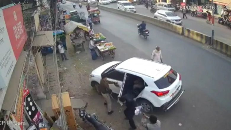 COLT 1911 : उमेश पाल की हत्या से लेकर वर्ल्ड वॉर में इस्तेमाल हो चुकी है ये पिस्टल