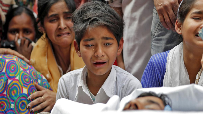 Supreme Court: सुप्रीम कोर्ट सोमवार को नए कानूनों के खिलाफ दायर मामले की करने वाला है सुनवाई