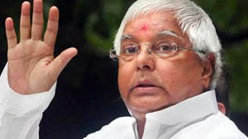 Land For Job Scam: राउज एवेन्यू कोर्ट पहुंची राबड़ी देवी, रेलवे में नौकरी के बदले जमीन घोटाला का है मामला
