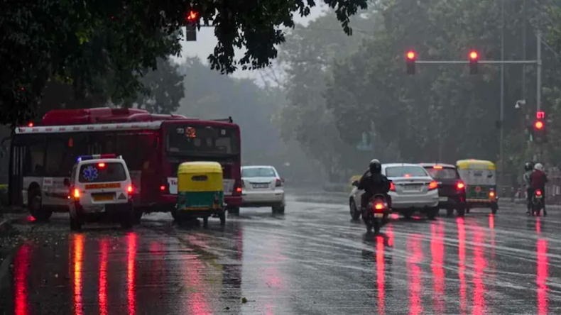 देश में अचानक बढ़ा गर्मी का कहर, Delhi-UP समेत कई राज्यों में कैसा रहेगा मौसम का हाल