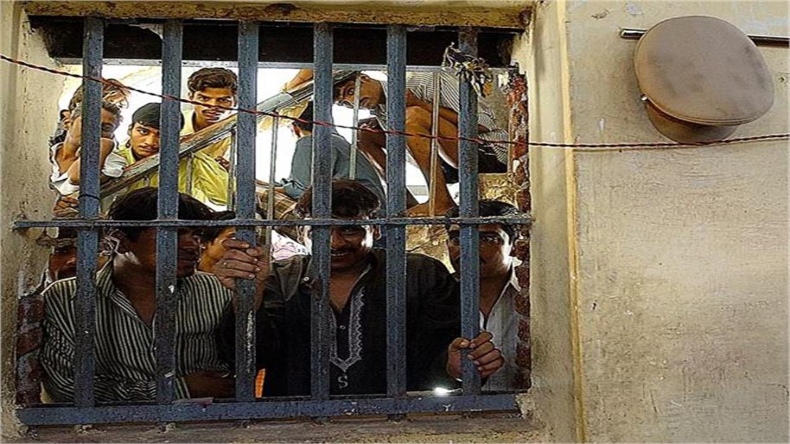 दुर्गा पूजा के दौरान कैदियों की मौज, मटन बिरयानी संग मिलेगी चिकन करी