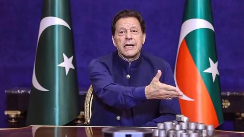 पाकिस्तान सेना को बदनाम कर रहे Imran Khan… पाक पीएम शाहबाज़ शरीफ़