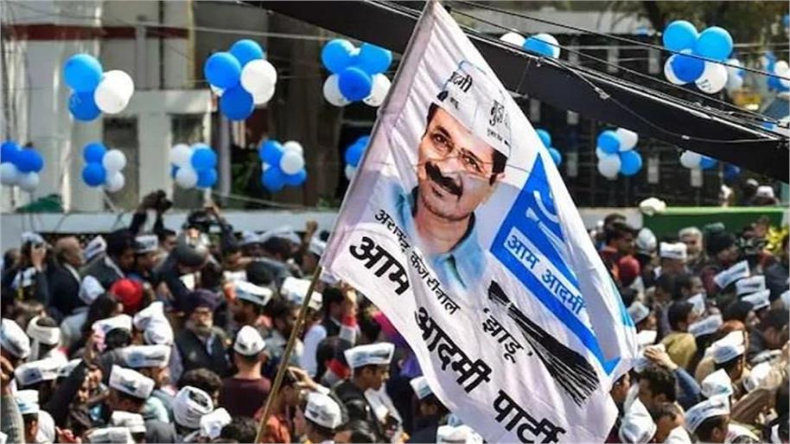 PAKISTAN: पूर्व प्रधानमंत्री इमरान खान को हो सकती है उम्र कैद, क़ानून मंत्री ने दी जानकारी