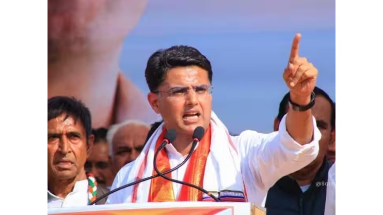 Newsclick Raids: निजी वेब पोर्टल के ठिकानों पर रेड मामले में अखिलेश यादव बोले छापे हारती हुई बीजेपी की निशानी