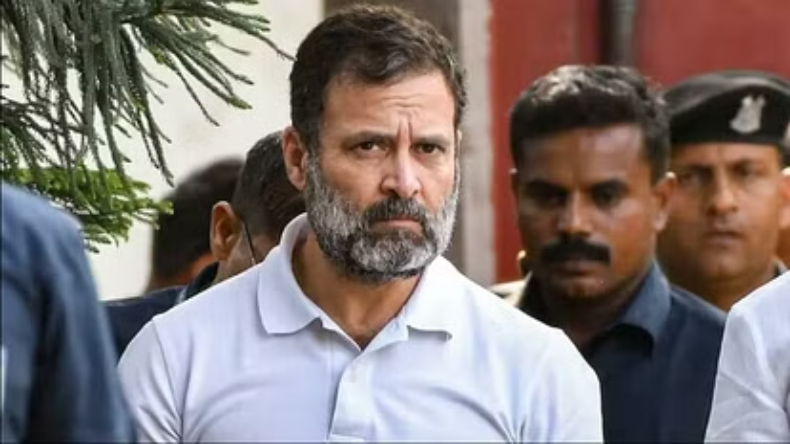Rahul Gandhi ने अपना ट्विटर अकाउंट बायो किया अपडेट, लिखा- “डिसक्वालिफाइड एमपी”