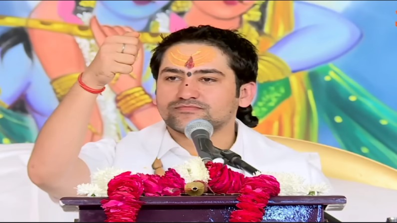 ….तो हम भारत ही नहीं पाकिस्तान को भी बना देंगे हिंदू राष्ट्र- गुजरात में दहाड़े बागेश्वर बाबा