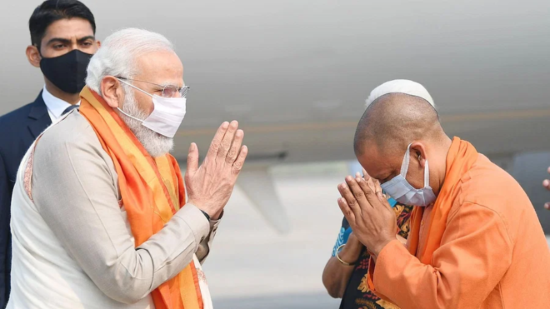 Narendra Modi: असम के चाय बागान पहुंचे प्रधानमंत्री मोदी, लोगों से की ये खास अपील