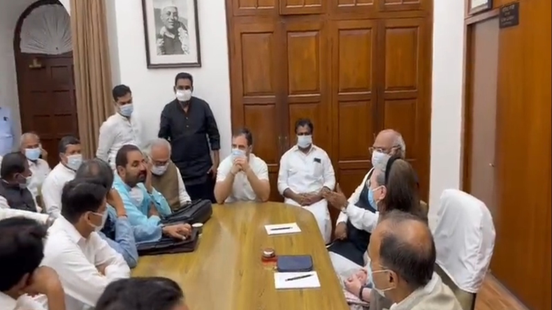 राम मंदिर के बारे में गलत कह दें तो मच सकता है बवाल, फिर राहुल गांधी ने कैसे कह दी यह बात