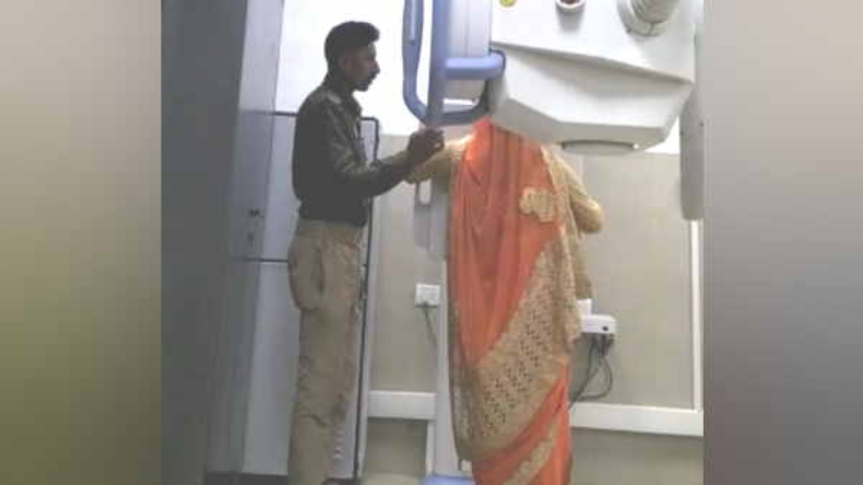जयपुर एयरपोर्ट पर कैबिनेट मंत्रियों की एंट्री पर लगी रोक, जानें क्या है मामला