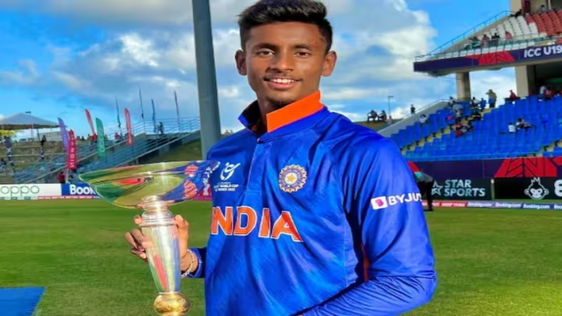 Rishabh Pant IPL 2023: ऋषभ पंत ने पूरा किया वादा, बैसाखियों के सहारे पहुंचे स्टेडियम