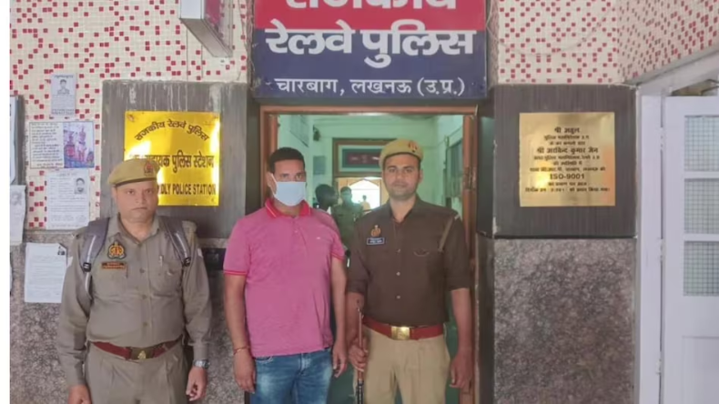 पटना जंक्शन पर विज्ञापन की जगह चलने लगी पोर्न फिल्म, RPF ने केस किया दर्ज