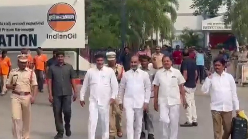 तेलंगाना: अरविंद केजरीवाल ने हैदराबाद में केसीआर से की मुलाकात, अध्यादेश मामले में मांगा BRS का समर्थन