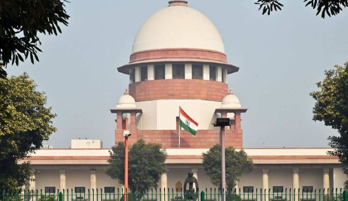अतीक की कब्जाई जमीन की होगी नीलामी! आधे दाम में मिलेंगे फ्लैट