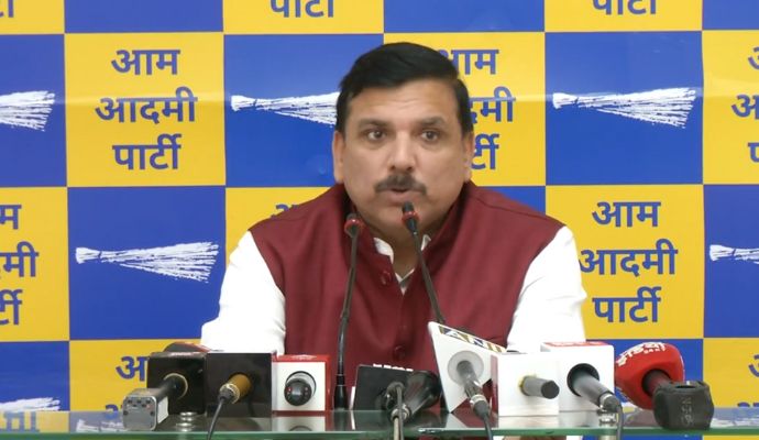 Delhi: नीतीश कुमार ने अरविंद केजरीवाल से की मुलाकात, केंद्र सरकार को लेकर कहीं ये बात