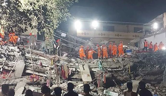 फ्रांसीसी सेना के दो राफेल जेट हवा में टकराए, दो कर्मियों की मौत