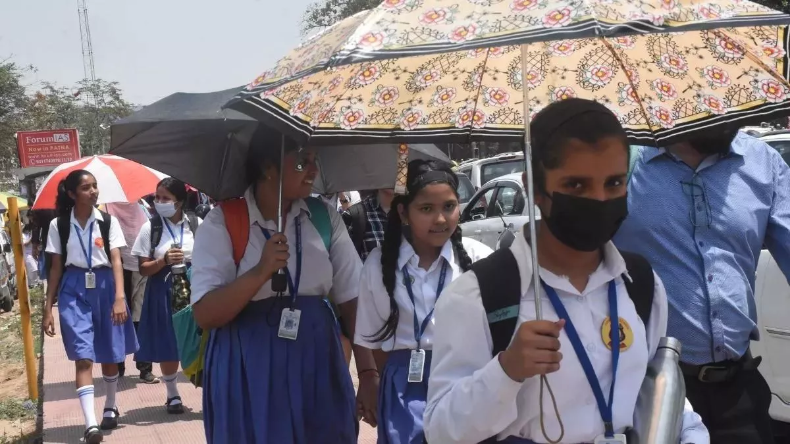 Noida Traffic Advisory: 10 मई से सेक्टर-31 से सेक्टर-18 तक बंद रहेगी एलिवेटेड रोड, इस तरह रहेगी यातायात व्यवस्था