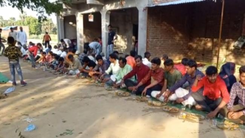 उत्तर प्रदेश: बिरियानी में लेग पीस न मिलने पर हुआ बवाल, दुकानदार से मारपीट का वीडियो वायरल