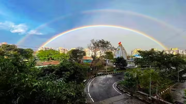 Weather Today: दिल्ली में गर्मी बरकरार! इन राज्यों में होगी बरसात, जानिए आज का मौसम अपडेट