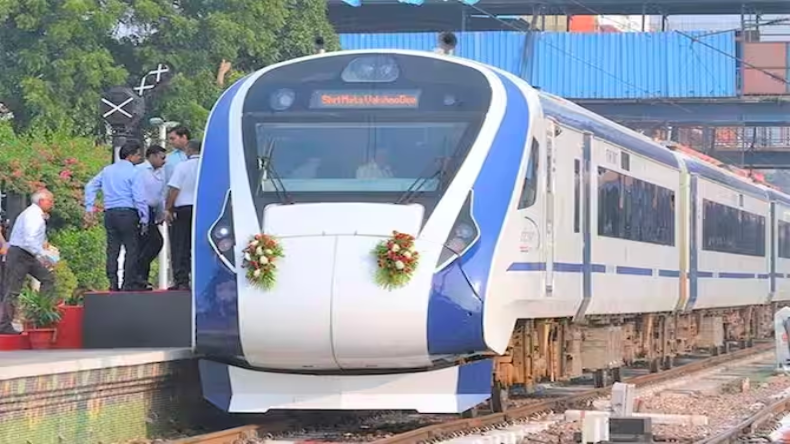 Vande Bharat : शताब्दी एक्सप्रेस से भी तेज होगी राजस्थान की वंदे भारत, दुनिया की पहली सेमी-हाई स्पीड पैसेंजर ट्रेन