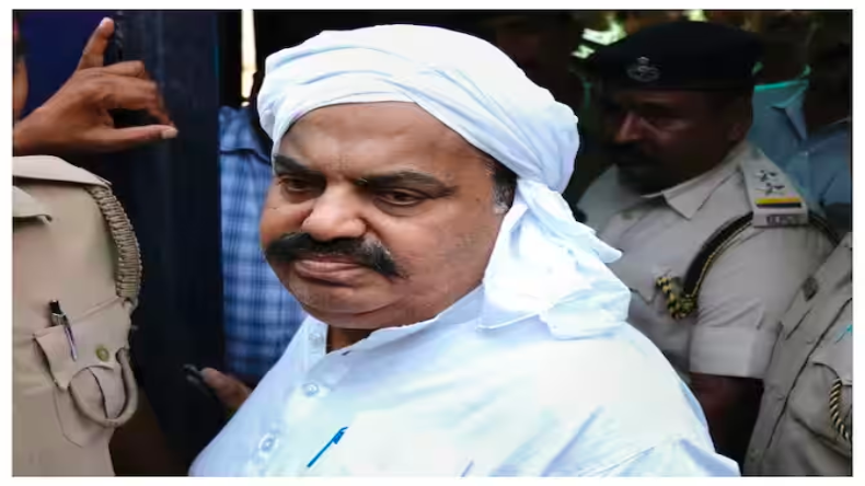 Atiq Murder: शाइस्ता परवीन को लेकर बड़ा खुलासा, अतीक के जनाजे में चोरी-छिपे शामिल हुई थी लेडी डॉन