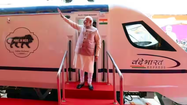 PM Modi आज सुबह 11 बजे दिल्ली-देहरादून वंदे भारत एक्सप्रेस ट्रेन को दिखाएंगे हरी झंडी