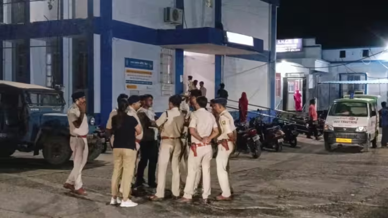 बिहार: तीन बच्चों के पिता ने अपनी पत्नी को मारने के बाद खुद का भी गला काटा, क्या है मामला?