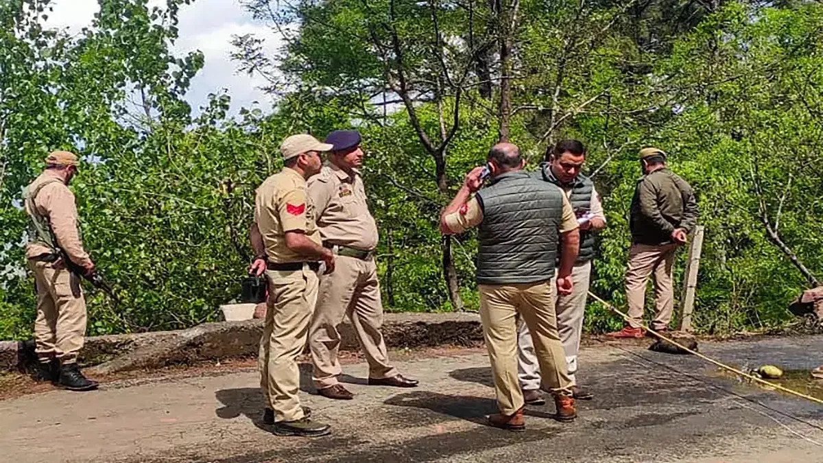 जम्मू-कश्मीर सरकार का बड़ा कदम, 9वीं कक्षा तक का बदला जाएगा शैक्षणिक सत्र