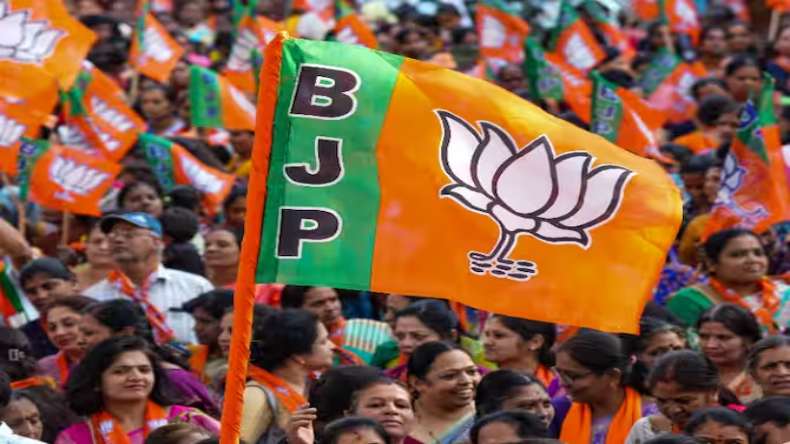 MP Election 2023: भाजपा ने जारी की 5वीं सूची, कैलाश विजयवर्गीय के बेटे आकाश का टिकट कटा