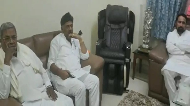 Karnataka Elections : बीजेपी से कांग्रेस में गए नेताओं को हराने के लिए सत्ताधारी पार्टी ने बनाई रणनीति