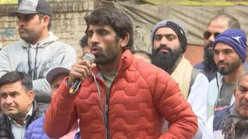 बृजभूषण शरण सिंह ने धरना दे रहे पहलवानों से की अपील- मुझे फांसी दे दीजिए, लेकिन खेल से मत रोकिए