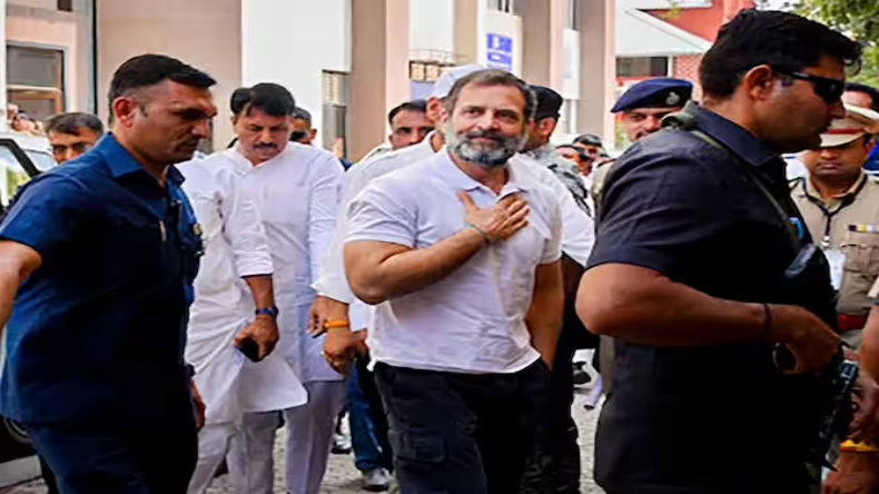 राहुल गांधी सांसदी जाने के बाद आज पहली बार वायनाड के दौरे पर, बहन प्रियंका भी होंगी साथ