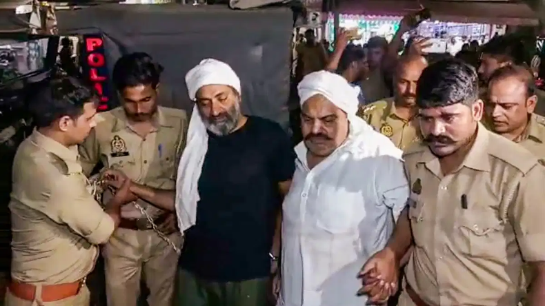 Atiq-Ashraf हत्याकांड पर तेजस्वी यादव का बड़ा बयान- हत्यारे की हत्या होने पर हमदर्दी क्यों