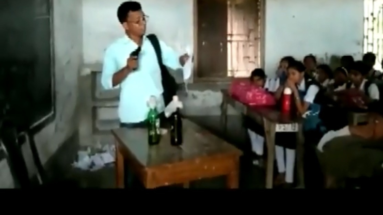 West Bengal: 24 परगना में BSF जवान और स्थानीय लोगों में झड़प