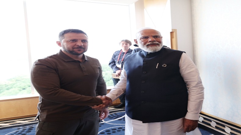 बारिश ने भारत के साथ-साथ इन देशों में भी मचाई तबाही