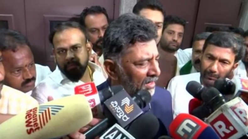 Siddaramaiah Targets BJP: कर्नाटक के सीएम सिद्धारमैया ने फिर दिया हिंदूत्व पर विवादित बयान, बीजेपी ने किया पलटवार
