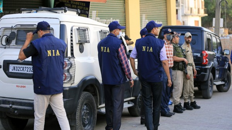 Jammu Kashmir: डोडा जिले में सुरक्षाबल और आतंकवादियों के बीच मुठभेड़, तीन आतंकी ढ़ेर