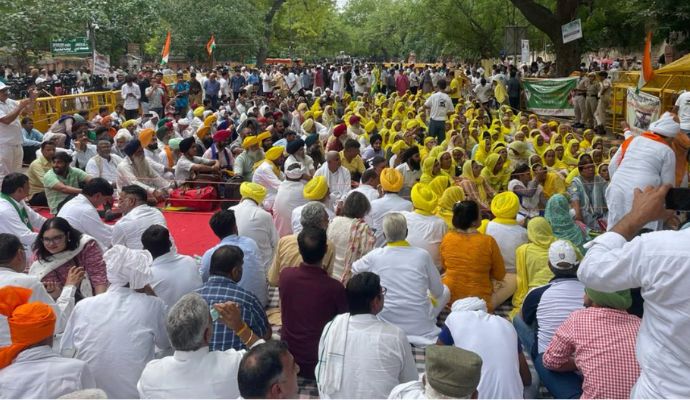 धरना दे रहे पहलवानों का स्मृति ईरानी समेत भाजपा की महिला सांसदों को खुला पत्र, जानें क्या है मांग